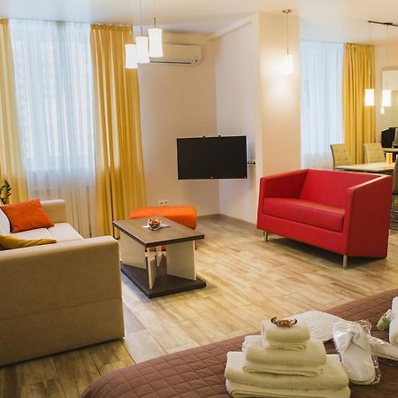 Apartments "Pleasure" Kiev Exterior foto