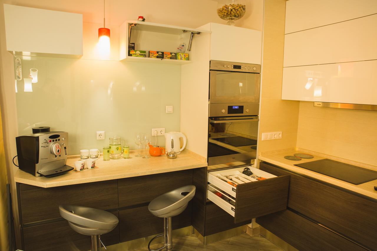Apartments "Pleasure" Kiev Exterior foto