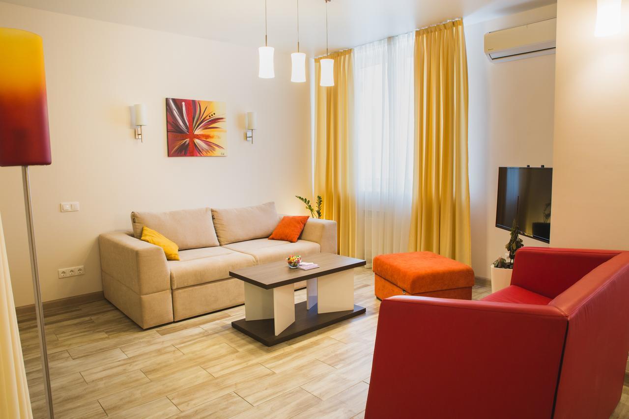 Apartments "Pleasure" Kiev Exterior foto